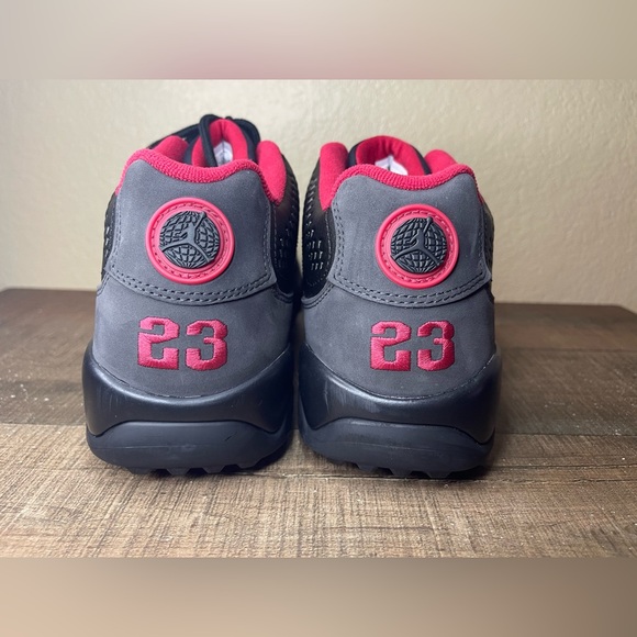 Air Jordan 9 Low Golf “Charcoal”
- Size 13 Men. - Picture 4 of 7